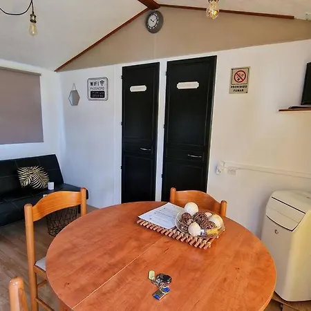 La Casa De Lylou Location De Parque de Campismo