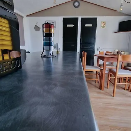 La Casa De Lylou Location De Parque de Campismo *