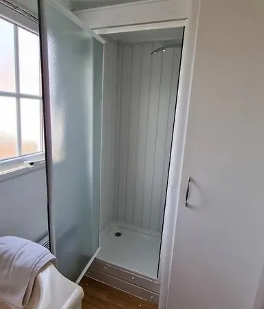 Parque de Campismo La Casa De Lylou Location De *